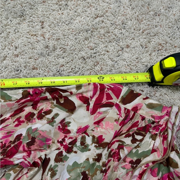 Meara Floral Long Sleeve Blouse KUT from the Kloth Medium - Picture 15 of 16